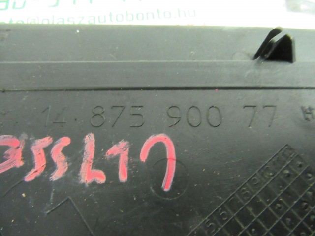 Fiat Ulysse  1487590077 számú, bal oldali sárvédő háromszög