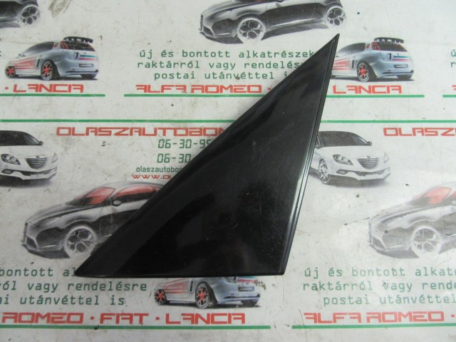 Alfa Romeo Brera jobb oldali sárvédő háromszög