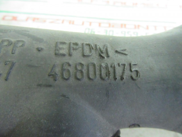 Fiat Stilo 46800175 számú levegőcső