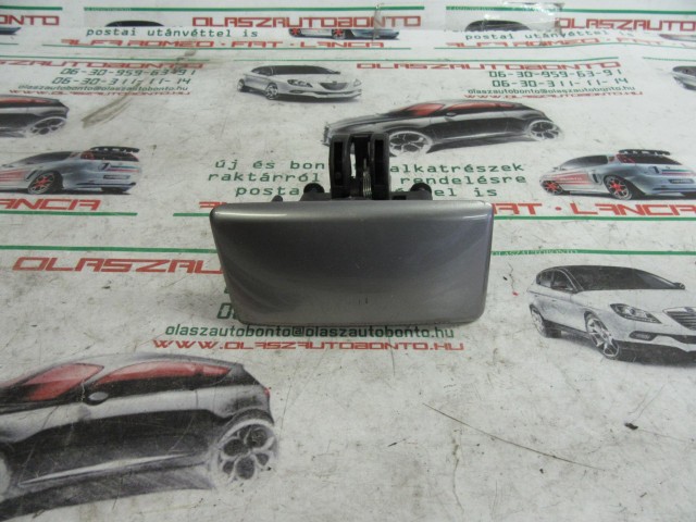 Alfa Romeo Mito kesztyűtartó ajtó kilincs