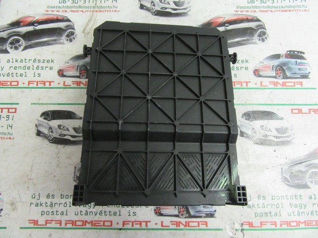 Peugeot 407 1,6 HDI , BSI-S0200 számú immobiliser doboz