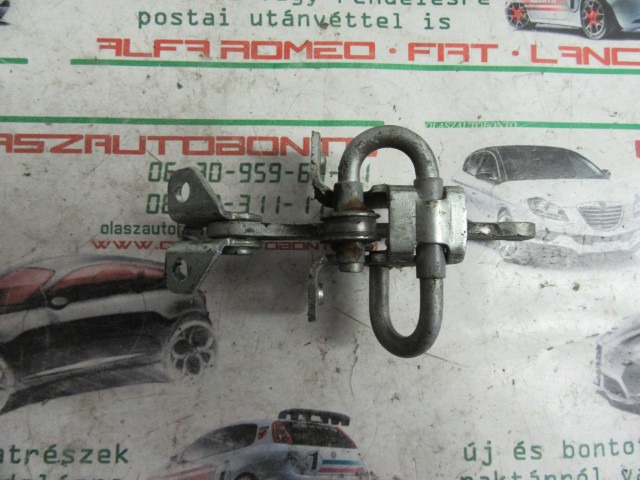 Fiat Palio hátsó ajtóhatároló