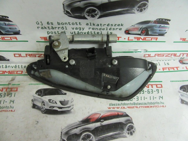 36685 Alfa Romeo 159 kék színű, jobb első , külső kilincs