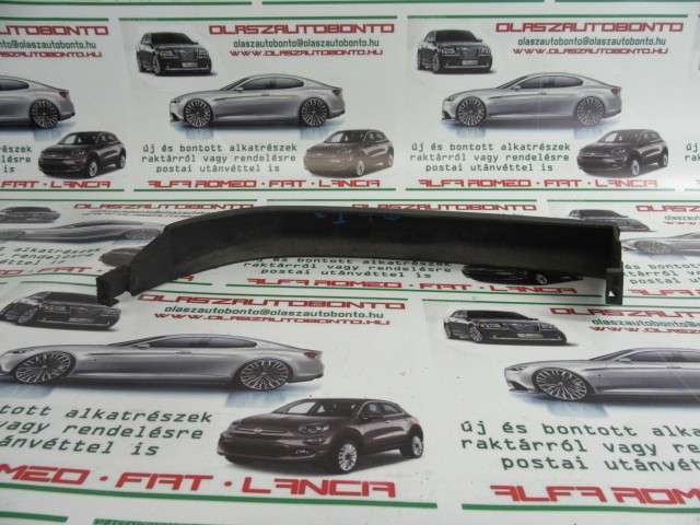 Fiat Doblo I. 40550743 számú, bal első díszcsík