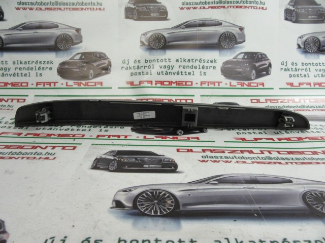 Alfa Romeo Giulietta 156088505 számú, ezüst, jobb hátsó díszcsík