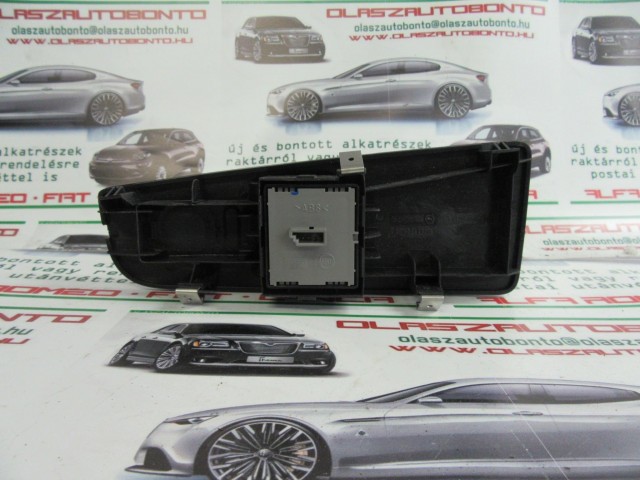 Fiat Linea  735442329 számú, bal első ablakemelő kapcsoló 2x