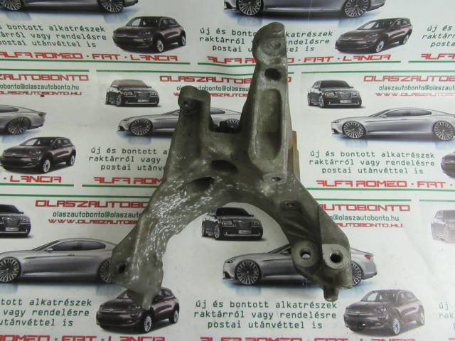 Alfa Romeo Giulietta, 159, Brera, Spider, Lancia Delta 1750 Tbi generátor tartóbak 55218032