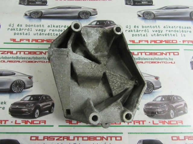 Fiat Croma klímakompresszor alumínium  tartóbak 55210423