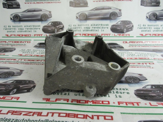 Fiat Croma klímakompresszor alumínium  tartóbak 55210423