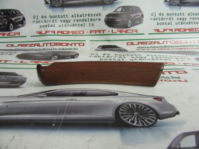 Lancia Thesis bal első ajtó díszcsík