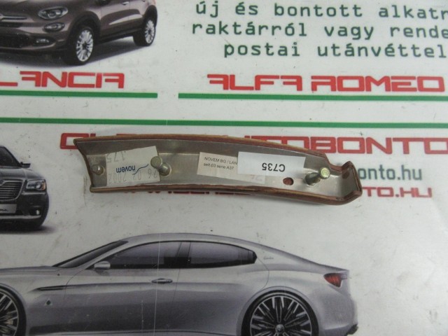 Lancia Thesis bal első ajtó díszcsík