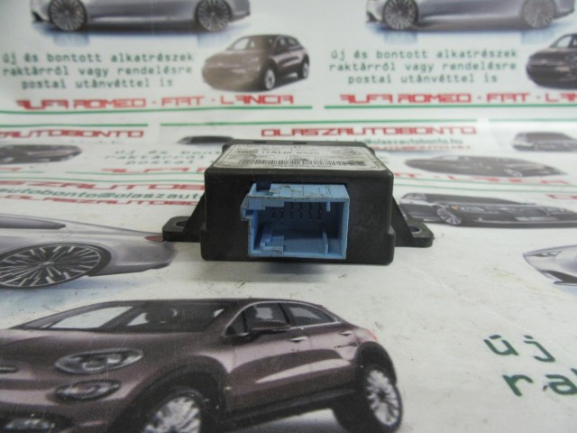 Lancia Thesis 51736864 számú elektronika