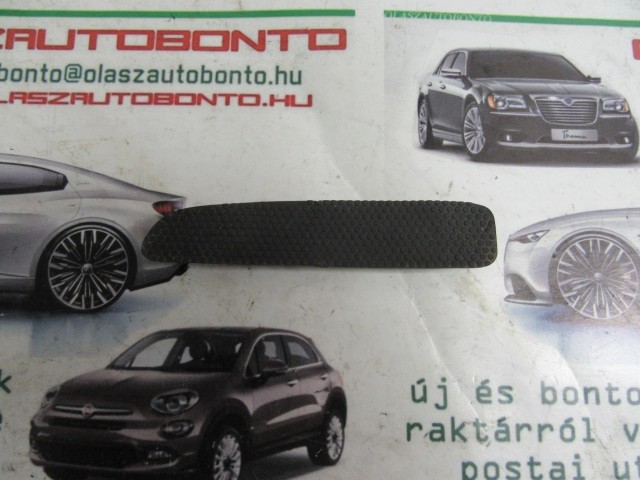 Fiat Bravo II. bal hátsó belső kilincs csavar takaró