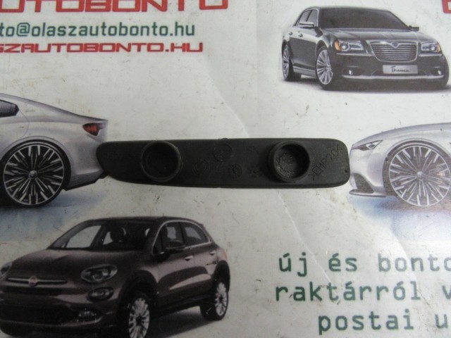 Fiat Bravo II. bal hátsó belső kilincs csavar takaró