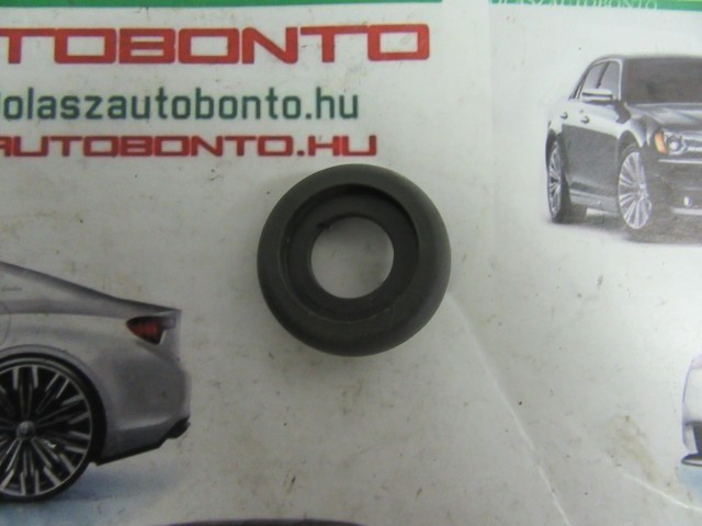 Fiat Panda II. hátsó ablakemelő kar alatti karika