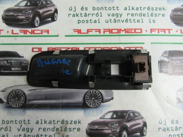 Jeep Renegade 735599868 számú, jobb első ajtóbehajtó