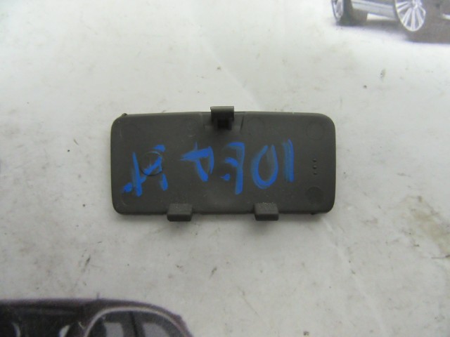 Fiat Idea szürke színű kárpit csavar takaró