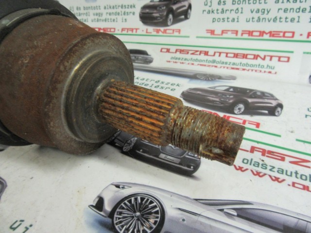 Jeep Renegade, Fiat 500x 1,6 16v Diesel jobb első féltengely 51993490