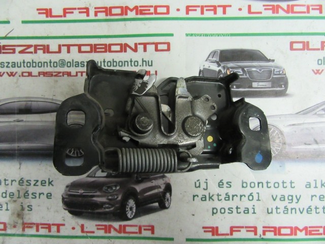 Fiat Freemont motorháztető zár
