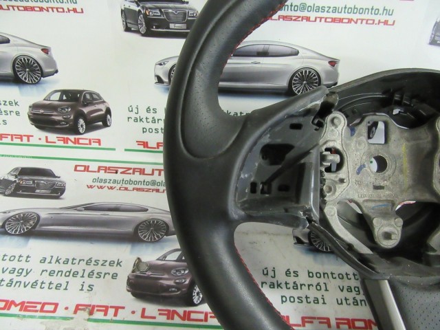 41233 Fiat 500 2007-2015 bőr, selespeed, multikormányos kormánykerék