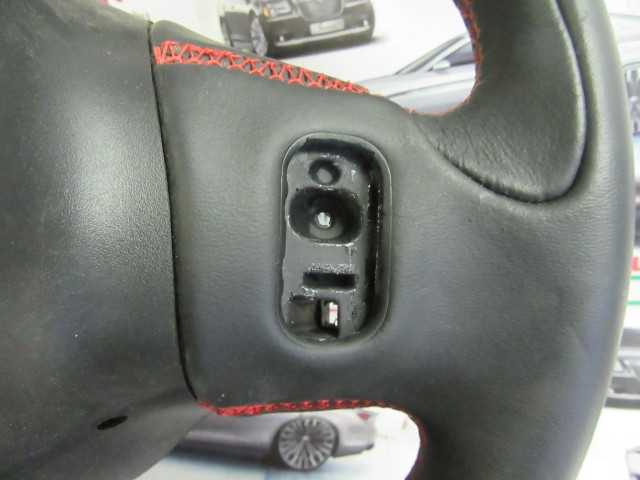 41233 Fiat 500 2007-2015 bőr, selespeed, multikormányos kormánykerék