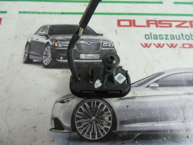 Gomb41235 Fiat 500FL bal selespeed gomb