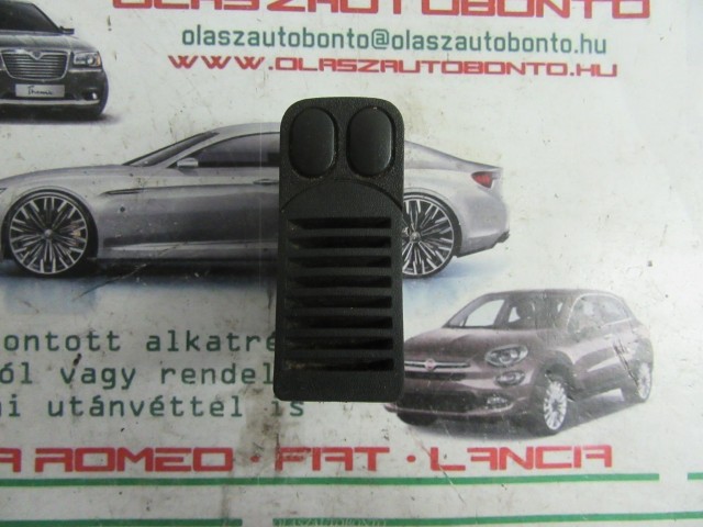 Alfa Romeo 147/Gt 735265529 számú apró tartó