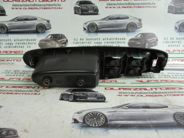 Alfa Romeo 156 156016080 számú, bal első ajtóbehúzó