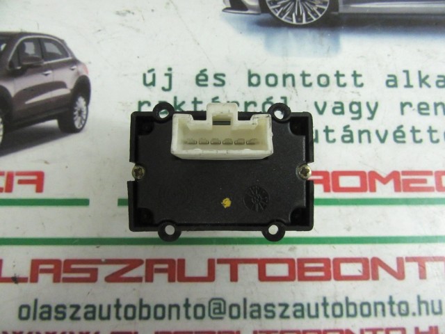 Alfa Romeo 156 ködlámpa kapcsoló 2x