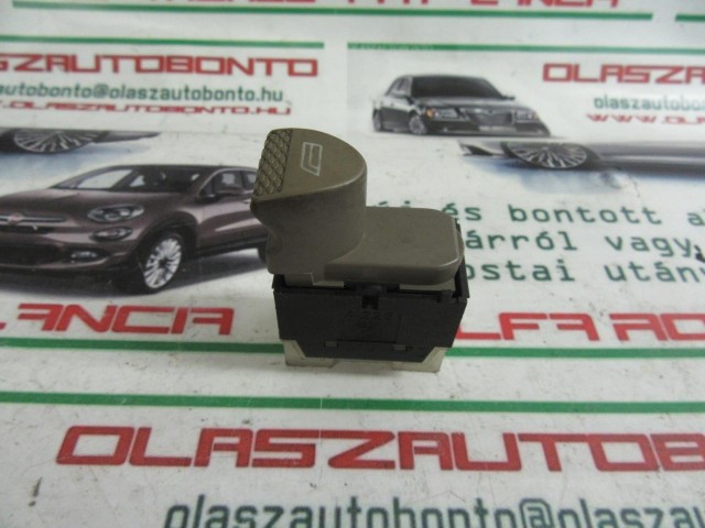 Fiat Bravo/Marea bézs színű,jobb első ablakemelő kapcsoló