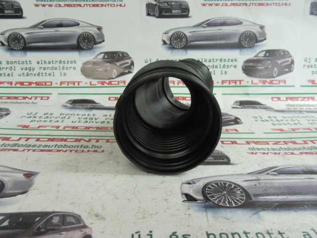 Alfa Romeo Giulietta 1,6 Jtd, 50532750 számú levegőcső