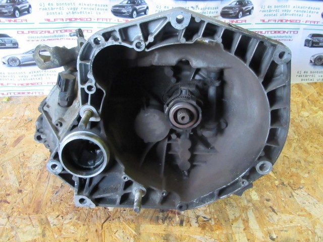 Fiat Bravo 1,4 benzin 12v , 5 sebességes váltó
