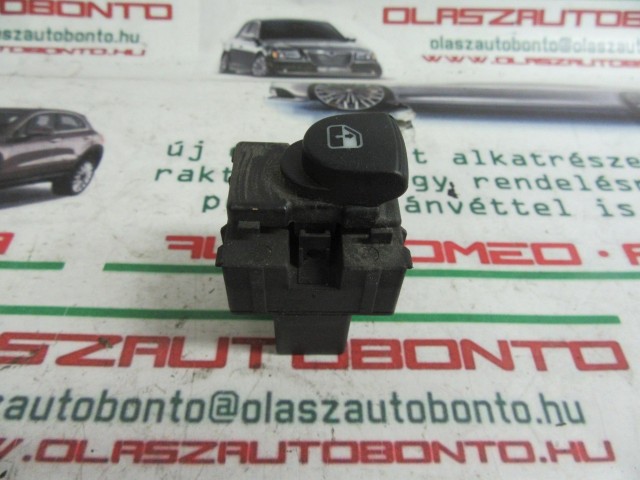 Lancia Ypsilo  II. jobb első ablakemelő kapcsoló