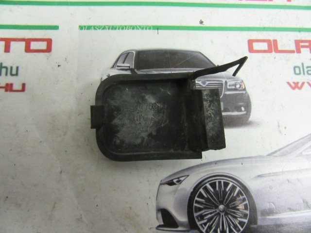 Lancia Phedra szürke színű, hátsó vonószem takaró