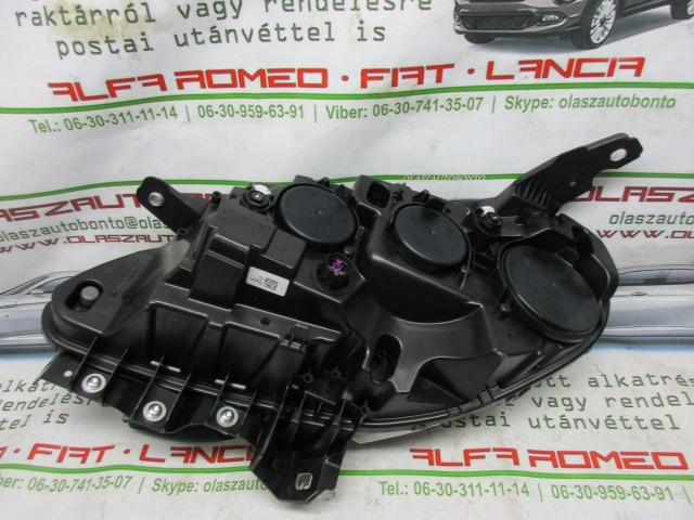 Fiat Doblo IV. 2015-2022  gyári beszállítós új (Magneti Marelli) jobb első fényszóró 52086860