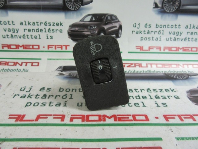 Fiat Ducato 735316091 számú, lámpa állító kapcsoló