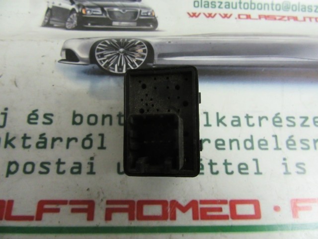 Fiat Punto I. tükör állító kapcsoló