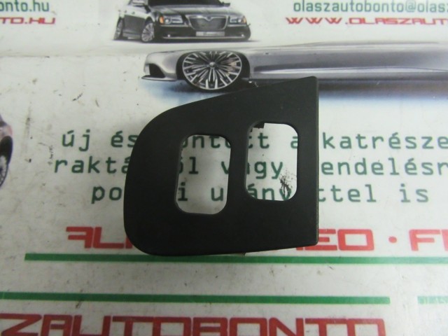 Alfa Romeo 145/146 bal első ablakemelő kapcsoló tartó