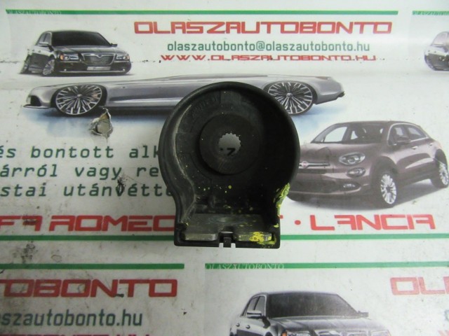 Alfa Romeo 156 8360002 számú hűtőtartó