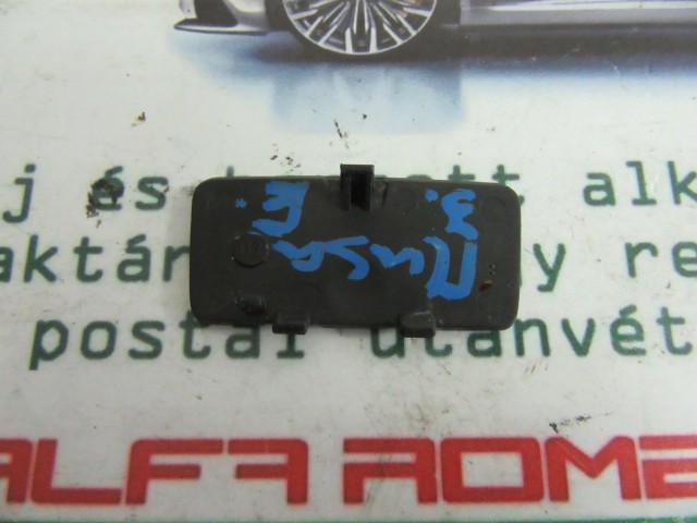 Lancia Musa jobb első ajtókárpit csavar takaró