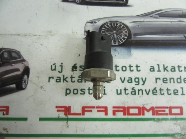 Alfa Romeo 156 0261515010 számú railcső nyomás érzékelő szelep