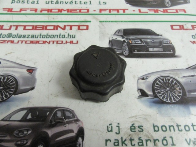 Fiat Marea kiegyenlítő tartály sapka