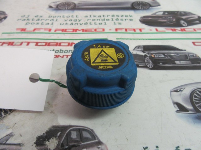 Fiat Seicento kiegyenlítő tartály sapka