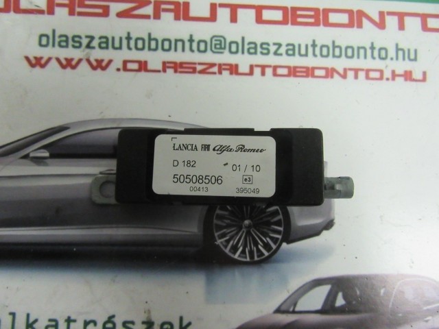 Alfa Romeo Mito/Lancia Delta 50508506 számú antenna erősítő
