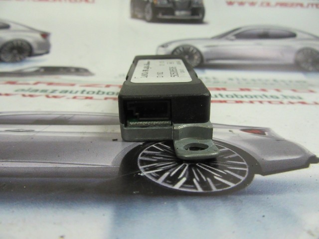 Alfa Romeo Mito/Lancia Delta 50508506 számú antenna erősítő