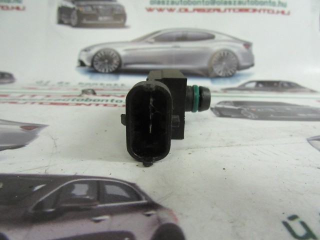 Alfa Romeo Giulietta 0281002996 számú map szenzor