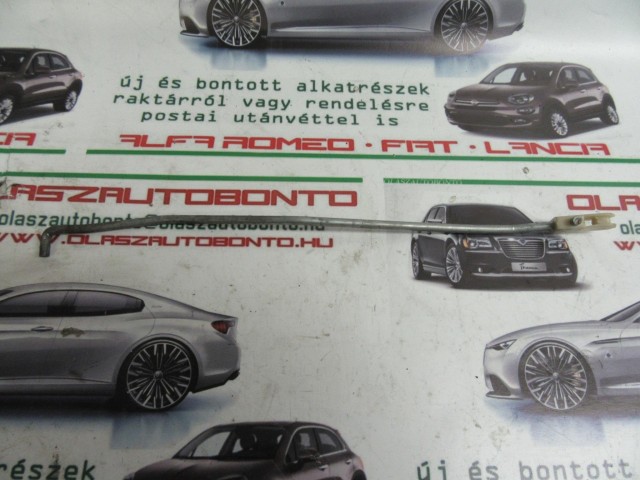 Fiat Grande Punto 5 ajtós, jobb első ,zár-külső kilincs közti bowden (drót)