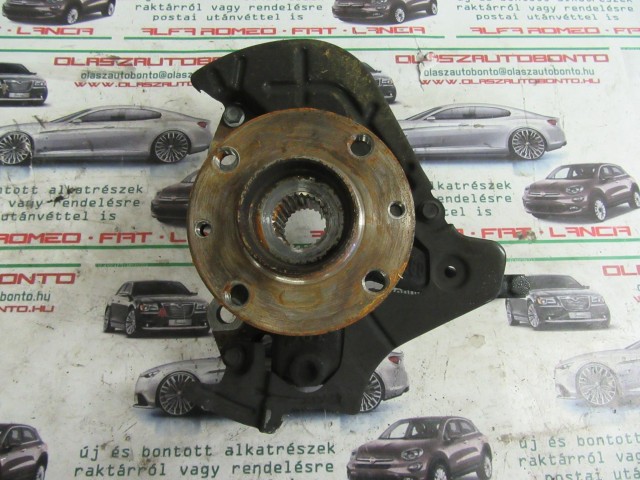 Fiat 500 1,3 Diesel, bal első csonkállvány