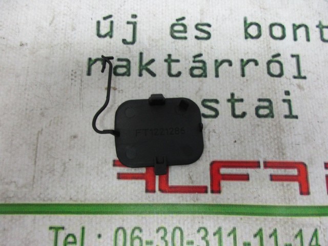 Fiat Panda II.  2003-2012 utángyártott új, hátsó vonószem takaró 735357184
