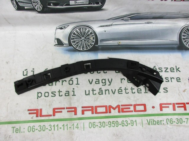 Fiat Panda III. 51880537 számú, utángyártott új, jobb hátsó lökhárító tartó
